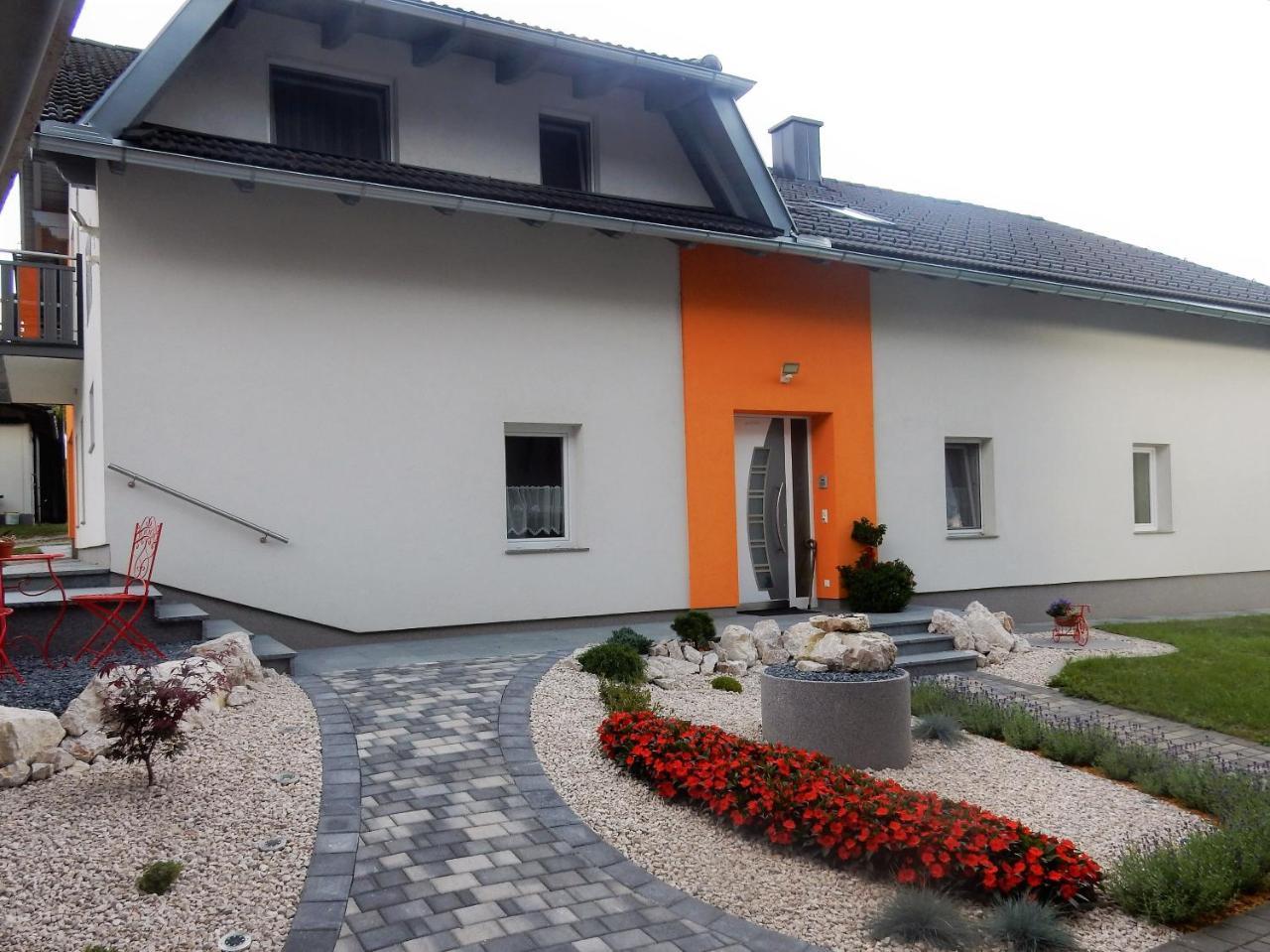 Bed and Breakfast Fruehstueckspension Lach Eberndorf Zewnętrze zdjęcie